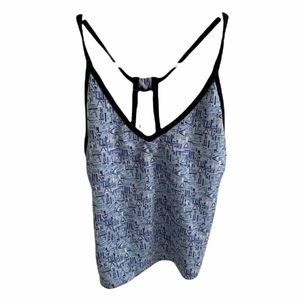 Light blue printed cropped activewear tank top